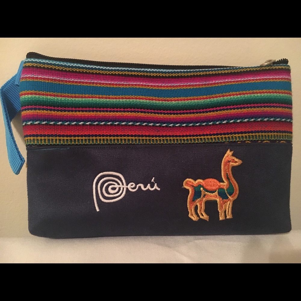 Peruvian blue multi color make-up bag/clutch NWOT